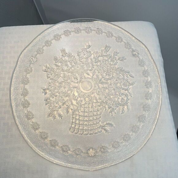 Glass Etched Flower Basket Serving Cake Tray - Picture 2 of 10